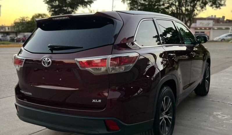 
TOYOTA HIGHLANDER XLE SUV 2016 AUT full									