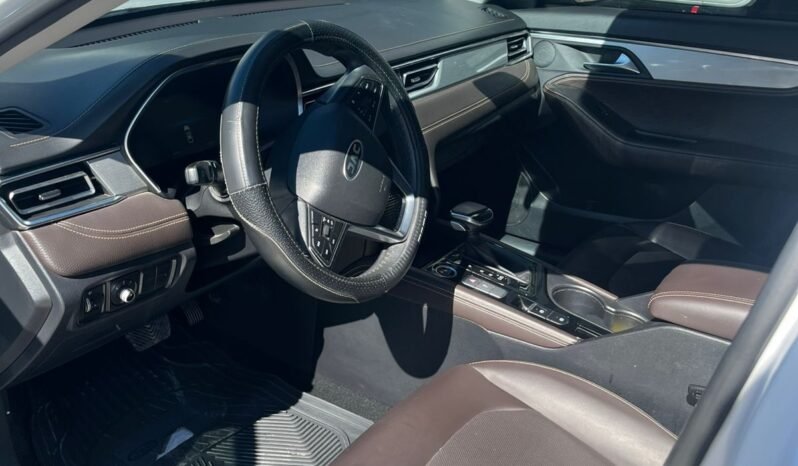 
JAC J7 LIMITED SEDAN 2023 AUT full									