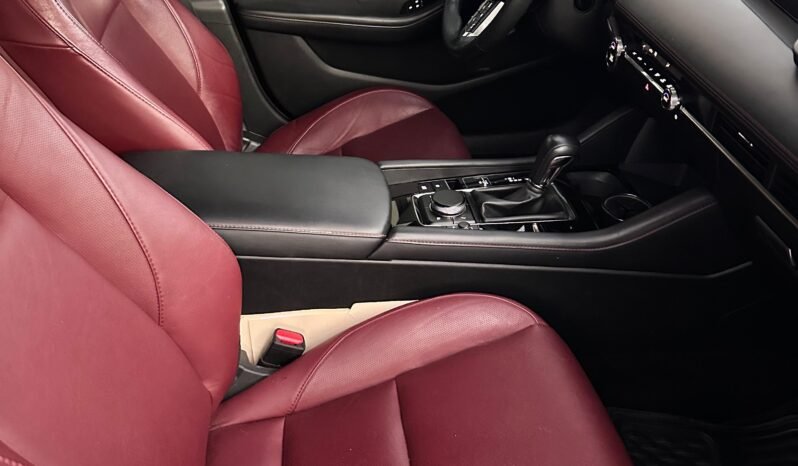 
MAZDA 3 SIGNATURE SEDAN 2024 AUT full									