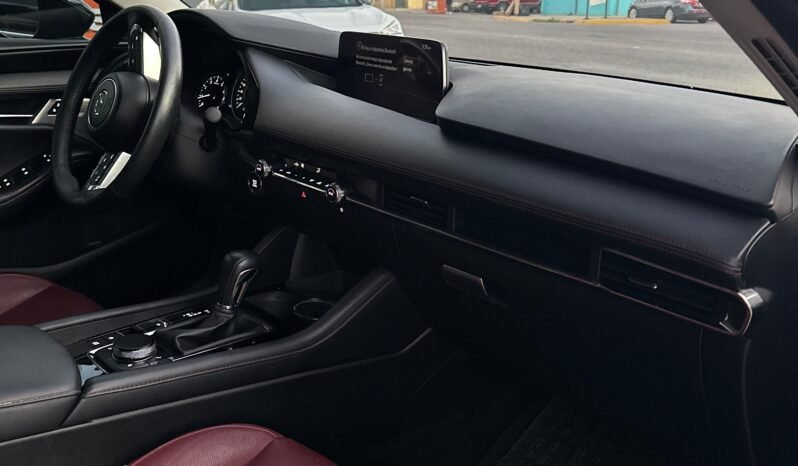 
MAZDA 3 SIGNATURE SEDAN 2024 AUT full									