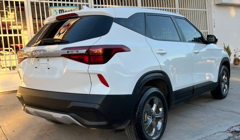 
KIA SELTOS EX SUV 2023 AUT full									