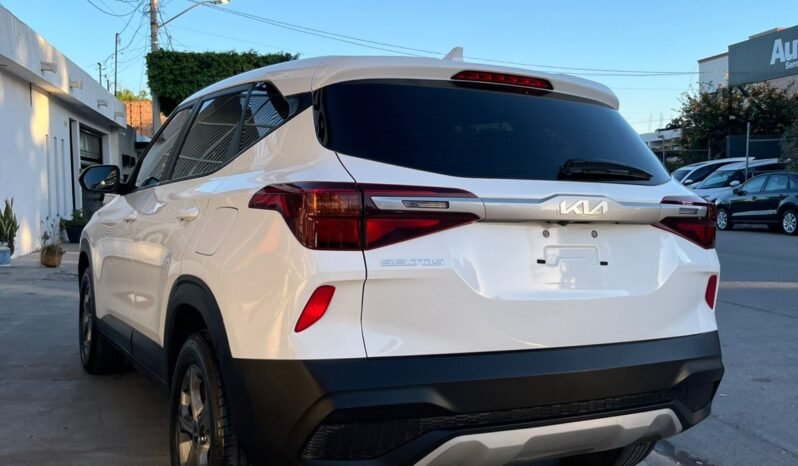 
KIA SELTOS EX SUV 2023 AUT full									