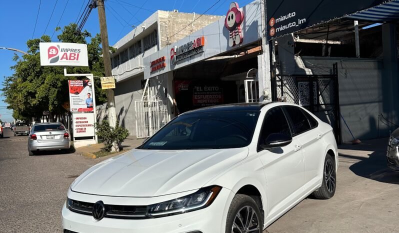 
VOLKSWAGEN JETTA SPORTLINE SEDAN 2025 AUT full									