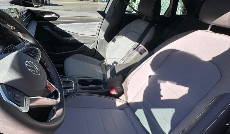 
VOLKSWAGEN JETTA SPORTLINE SEDAN 2025 AUT full									