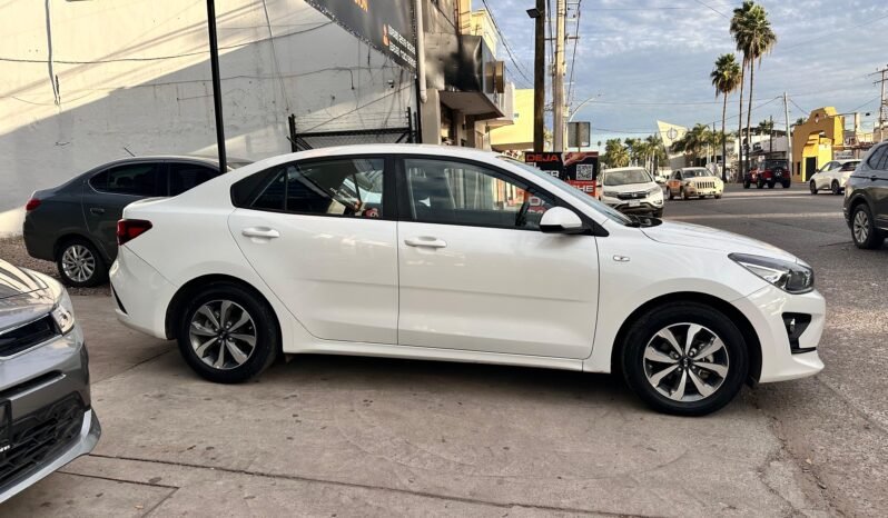 
KIA RIO LX SEDAN 2021 AUT full									