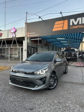 KIA RIO EX PACK HATCHBACK 2022 AUT