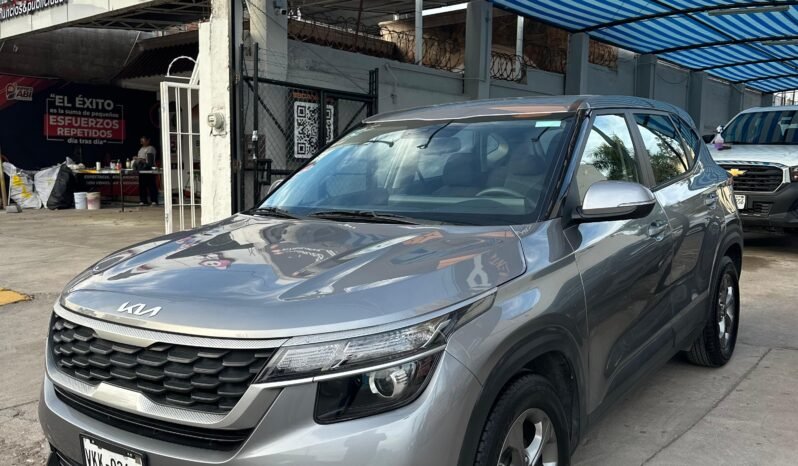 
KIA SELTOS SUV 2022 AUT full									