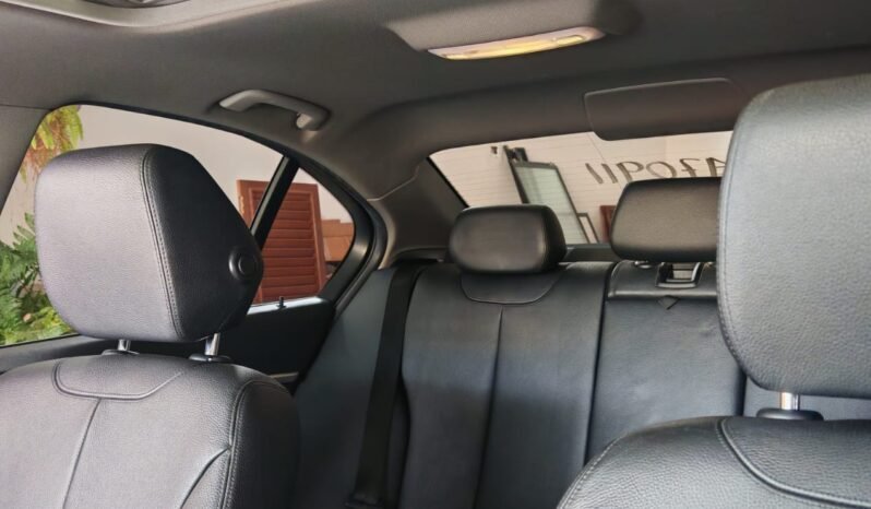 
BMW 330 LUXURY SEDAN 2017 AUT full									