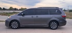 TOYOTA SIENNA XLE SUV 2020 AUT