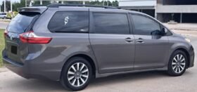 TOYOTA SIENNA XLE SUV 2020 AUT