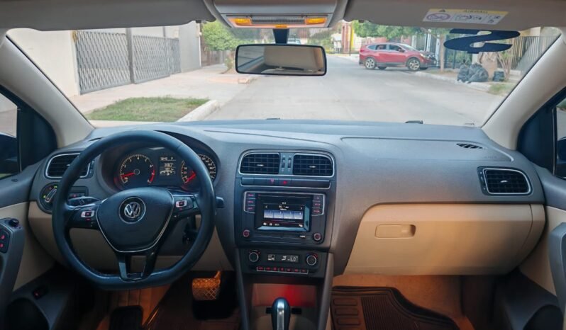 
VOLKSWAGEN VENTO HIGHLINE SEDAN 2018 AUT full									