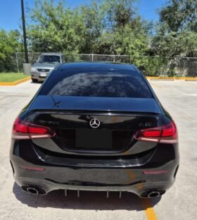 MERCEDES BENZ AMG A35 SEDAN 2021 AUT
