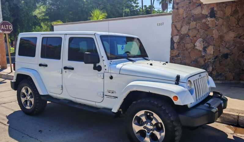 
JEEP SAHARA 4X4 SUV 2018 AUT full									