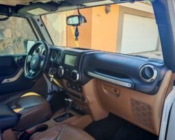 
JEEP SAHARA 4X4 SUV 2018 AUT full									