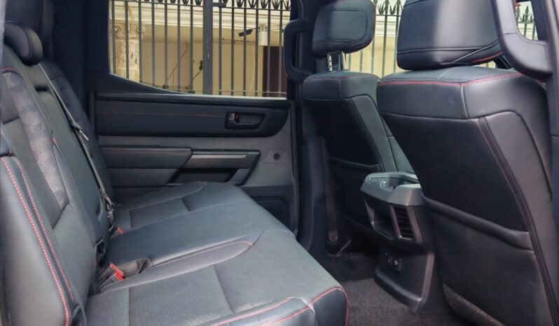 
TOYOTA TUNDRA TRD PRO 4X4 PICK UP 2024 AUT full									