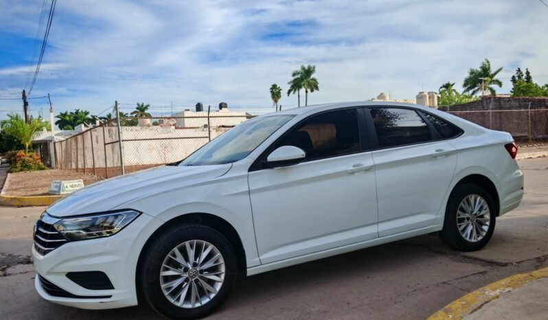 
VOLKSWAGEN JETTA CONFORTLINE SEDAN 2019 AUT full									