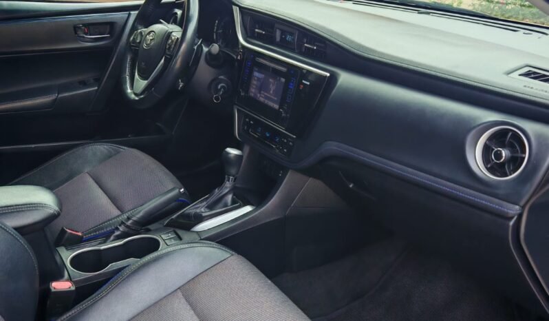 
TOYOTA COROLLA SE SEDAN 2017 AUT full									