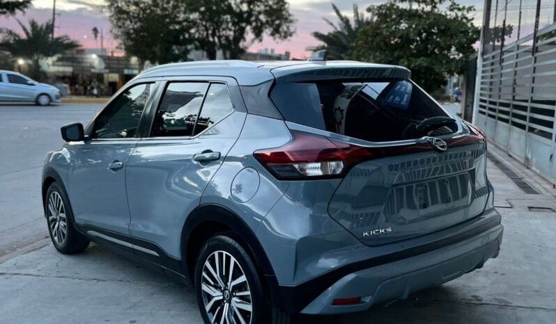 
NISSAN KICKS PLATINUM SUV 2021 AUT full									