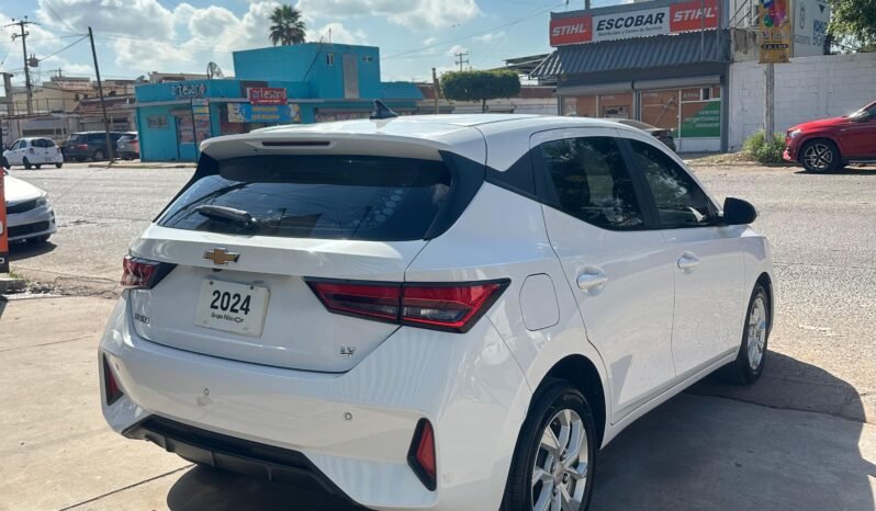 
CHEVROLET AVEO LT HATCHBACK 2024 STD full									