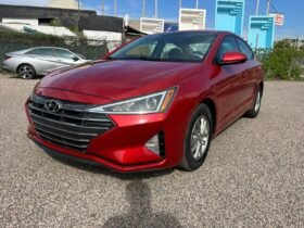 HYUNDAI ELANTRA SEDAN 2019 AUT