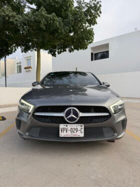 MERCEDES BENZ A200 PLATINUM SEDAN 2021 AUT