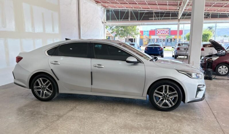 
KIA FORTE EX PREMIUM SEDAN 2019 AUT full									