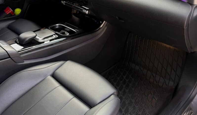 
MERCEDES BENZ A200 PLATINUM SEDAN 2021 AUT full									