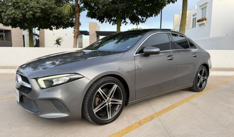 
MERCEDES BENZ A200 PLATINUM SEDAN 2021 AUT full									