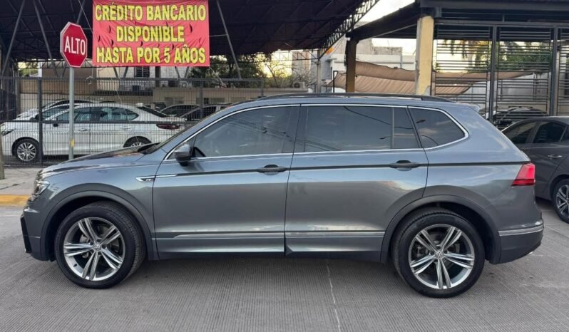 
VOLKSWAGEN TIGUAN R-LINE SUV 2020 AUT full									