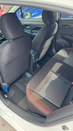 
NISSAN VERSA SR SEDAN 2024 AUT full									