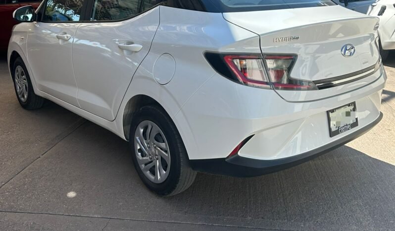 
HYUNDAI GRAND I10 SEDAN 2023 STD full									