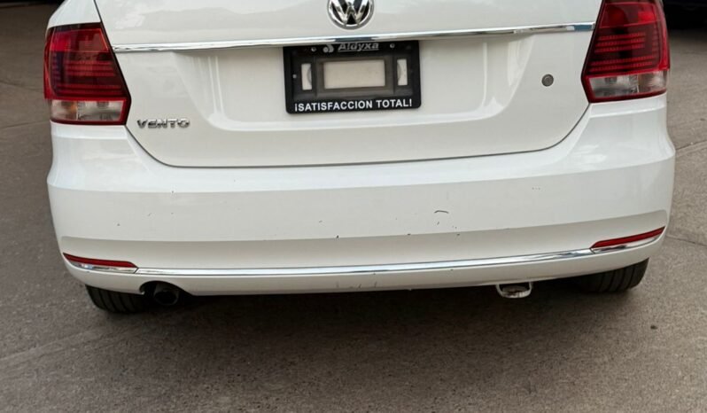 
VOLKSWAGEN VENTO CONFORTLINE SEDAN 2020 STD full									