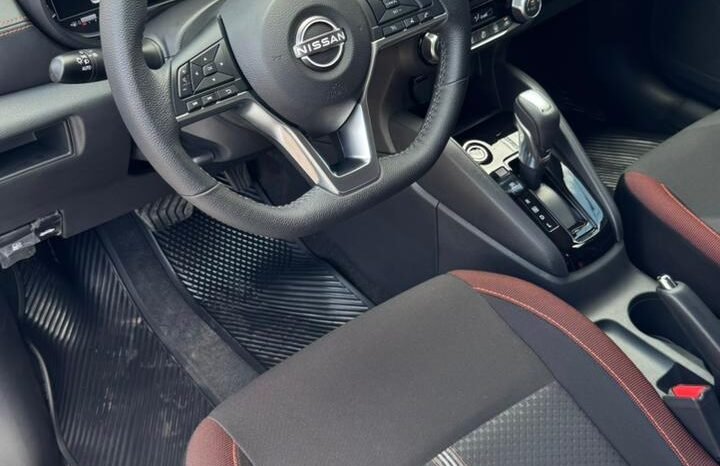 
NISSAN VERSA SR SEDAN 2024 AUT full									