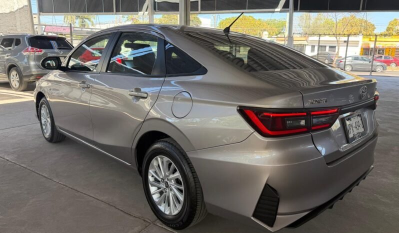 
TOYOTA YARIS S SEDAN 2023 AUT full									