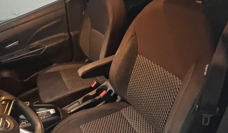 
NISSAN VERSA SENSE SEDAN 2020 AUT full									