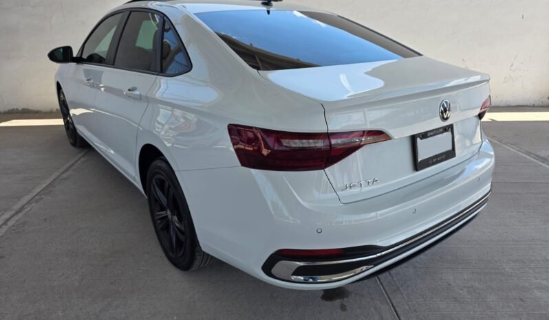 
VOLKSWAGEN JETTA SPORTLINE SEDAN 2024 AUT full									