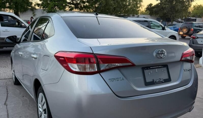 
TOYOTA YARIS SEDAN 2022 STD full									