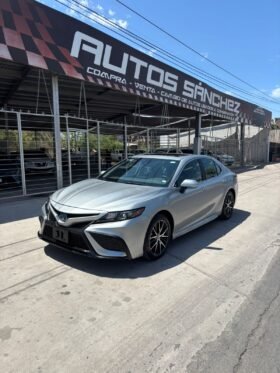 TOYOTA CAMRY SE HEV SEDAN 2024 AUT