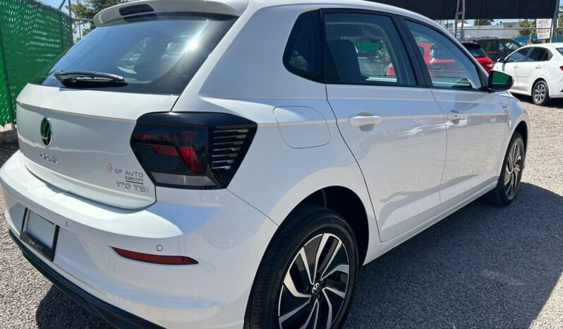 
VOLKSWAGEN POLO HIGHLINE HATCHBACK 2024 AUT full									