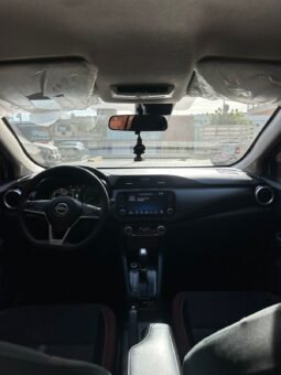 
NISSAN VERSA SR SEDAN 2024 AUT full									