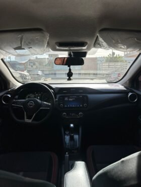 NISSAN VERSA SR SEDAN 2024 AUT