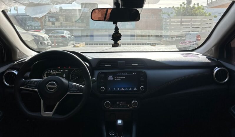 
NISSAN VERSA SR SEDAN 2024 AUT full									