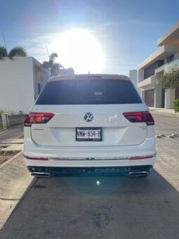 VOLKSWAGEN TIGUAN R LINE SUV 2021 AUT