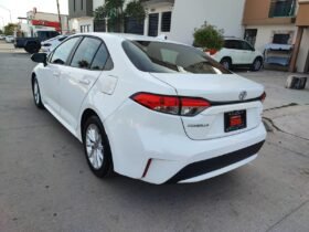 TOYOTA COROLLA LE SEDAN 2020 AUT
