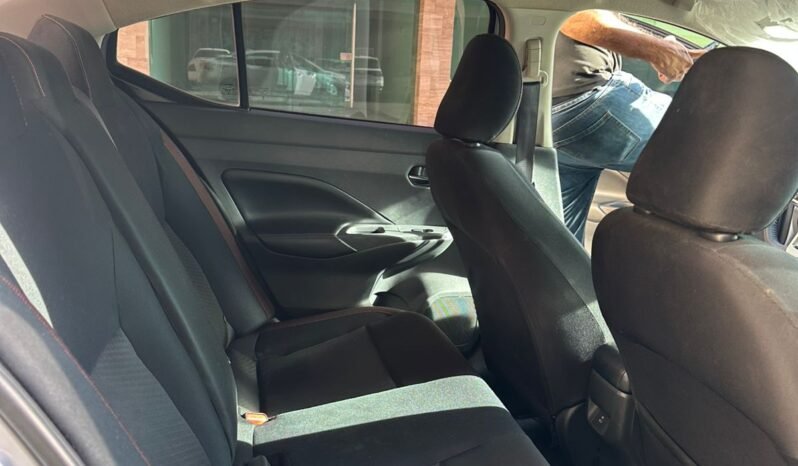 
NISSAN VERSA SR SEDAN 2024 AUT full									