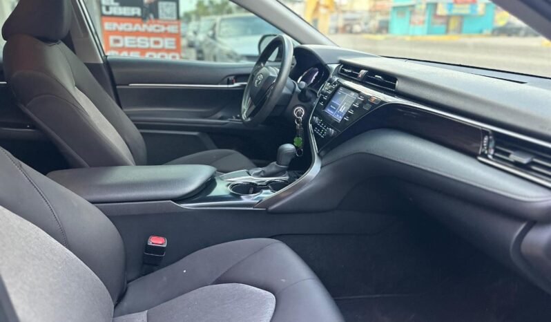 
TOYOTA CAMRY SEDAN 2020 AUT full									