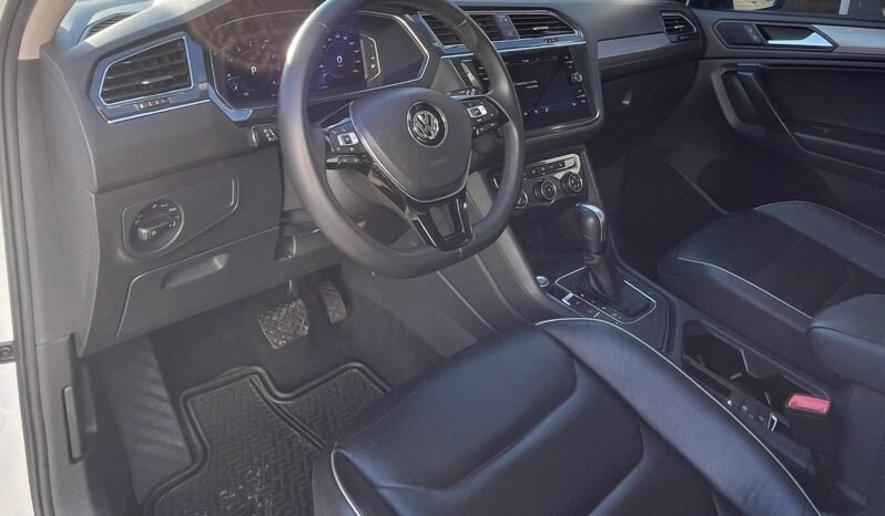 
VOLKSWAGEN TIGUAN R LINE SUV 2021 AUT full									
