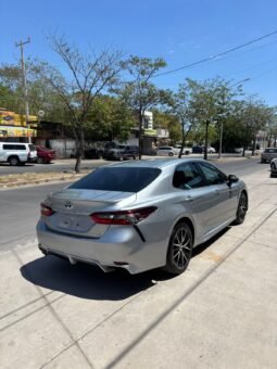 TOYOTA CAMRY SE HEV SEDAN 2024 AUT
