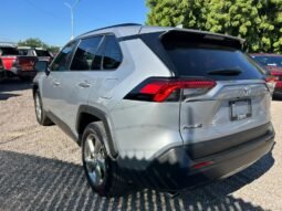 TOYOTA RAV-4 XLE SUV 2021 AUT