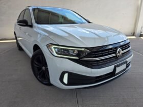 VOLKSWAGEN JETTA SPORTLINE SEDAN 2024 AUT